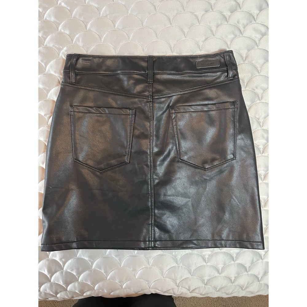 Women Y2K brand Blanknyc Black Leather Mini Skirt Size 29 Western Rocker Chic - Picture 7 of 7
